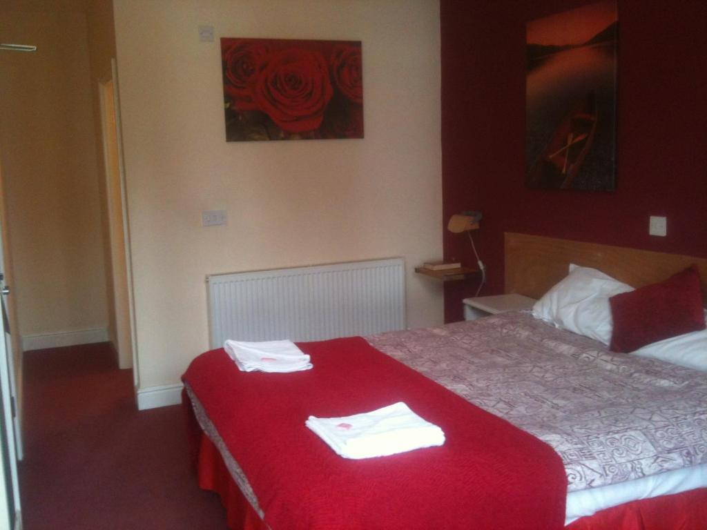 Mersey Hotel Уиднис Стая снимка